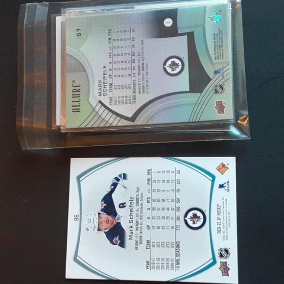 Mark Scheifele Winnipeg Jets NHL Hockey Cards & Sticker x 12 - Picture 16 of 16